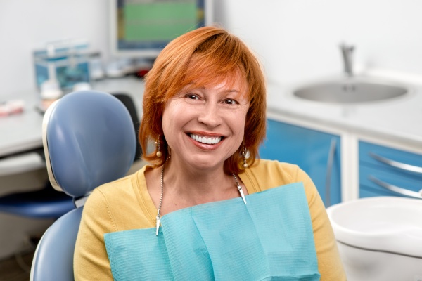 Does a Dental Veneer Treatment Damage Teeth? - Gables Exceptional