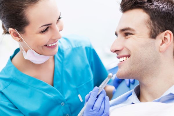 Who Is A Good Candidate For Dental Implants?