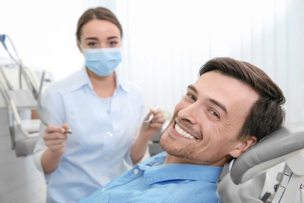 Teeth Bleaching: A Popular Treatment For Whitening Stained Teeth